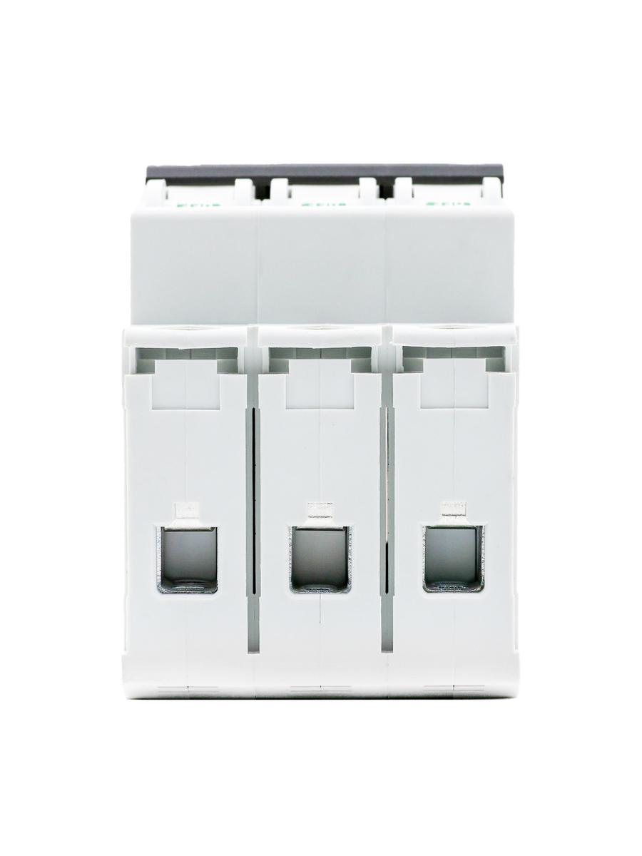 Автоматический выключатель 32А 3P