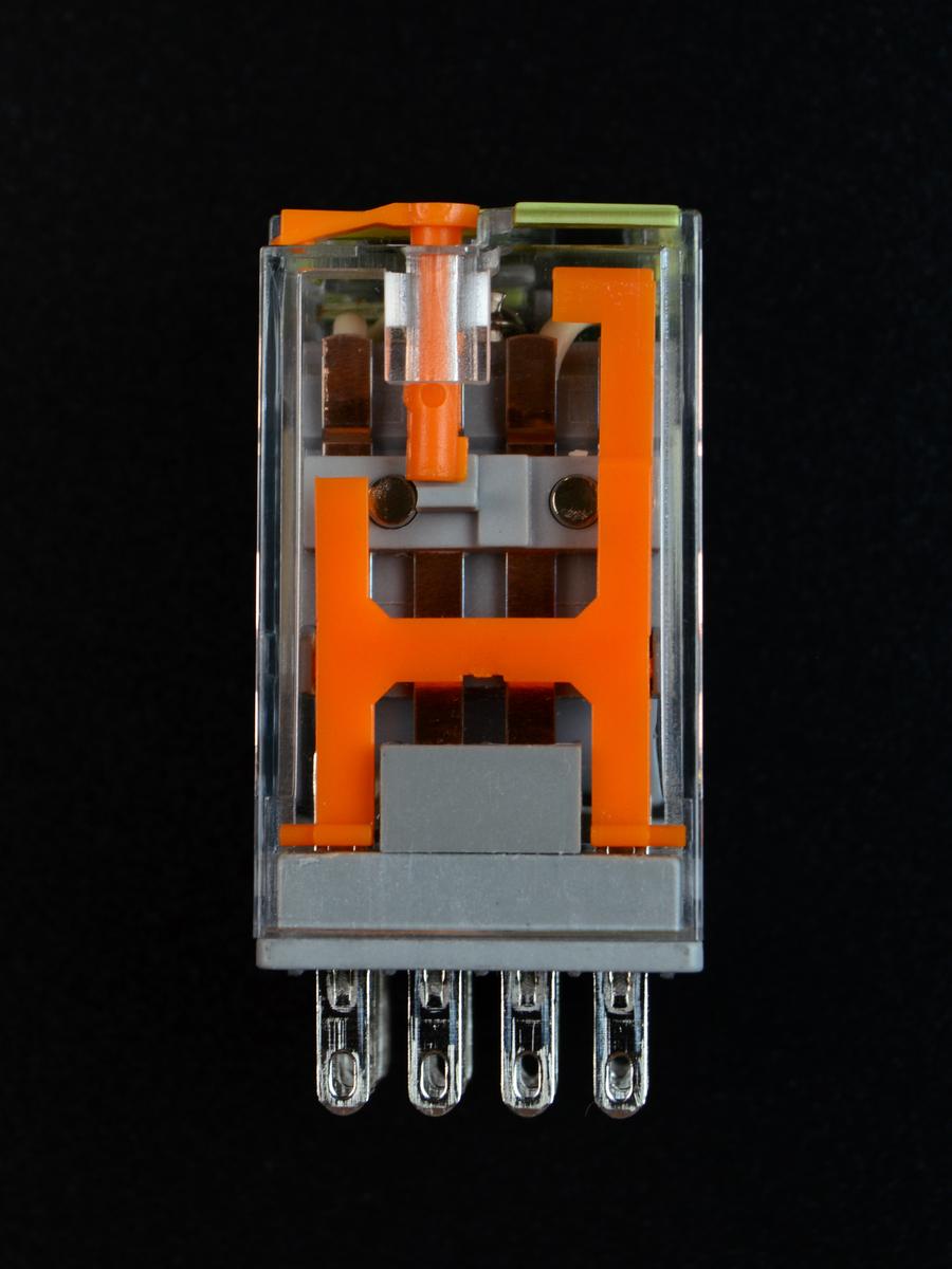 Комплект реле NNC68BZL-4Z-24VAC + колодка PYF14A-E2