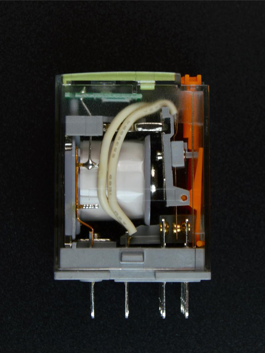 Реле NNC68BZL-4Z-24VDC