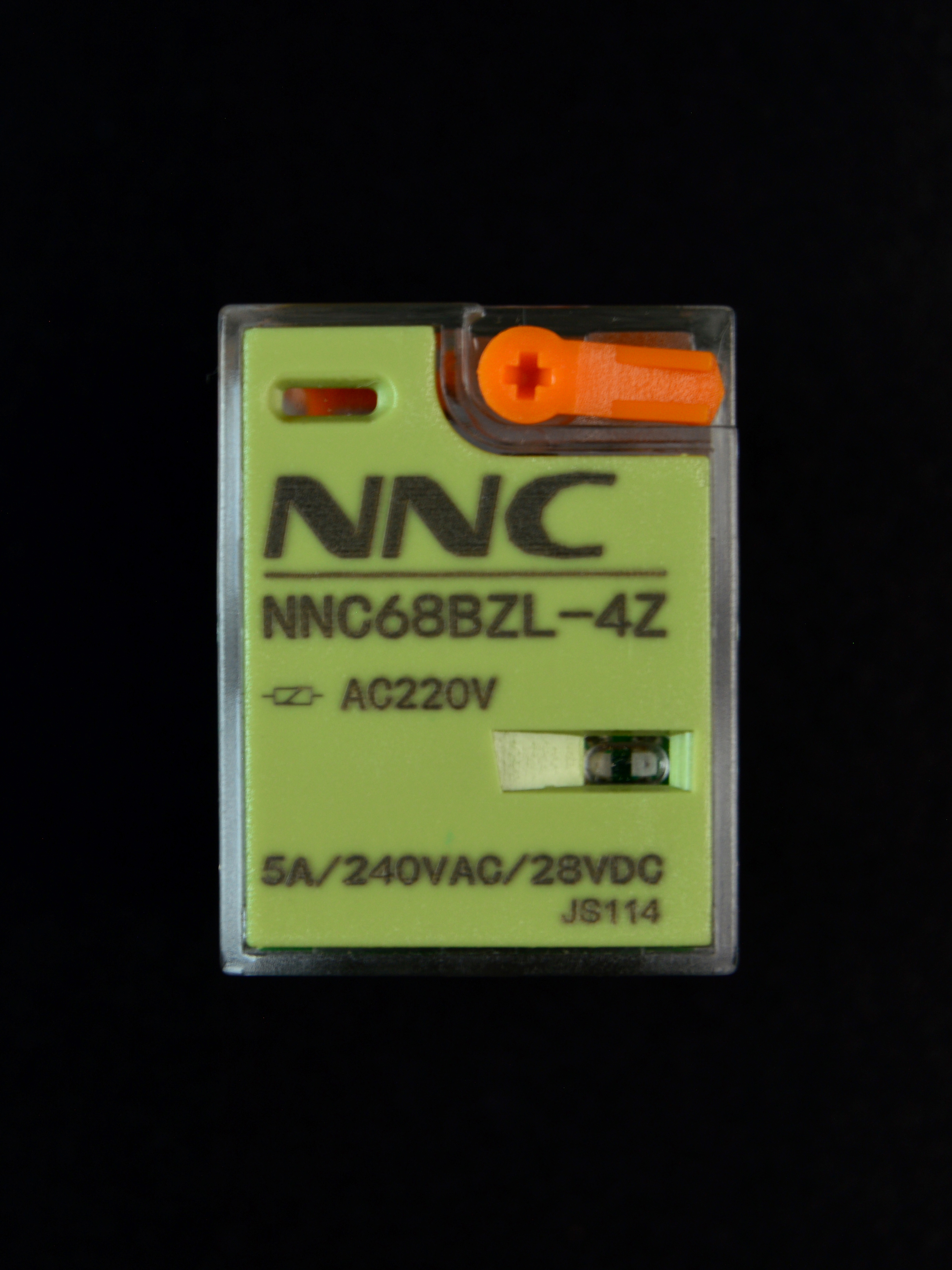 Реле NNC68BZL-4Z-220VAC